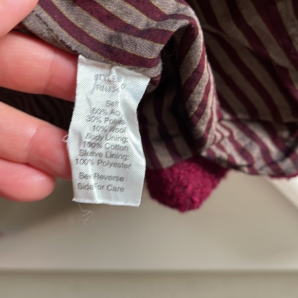 CAbi #530 Blazer Jacket Britt Boucle Merlot Blazer Burgundy Red Wool Blends Sz 6 - Picture 11 of 12